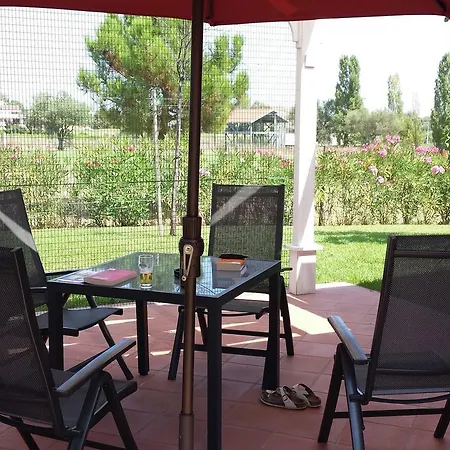 Quaint Villa In Miglianico With Terrace Miglianico