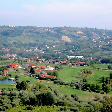 Quaint Villa In Miglianico With Terrace